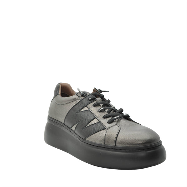 wonders pewter trainers