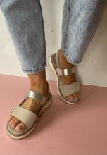 Load image into Gallery viewer, ara walking sandals for women