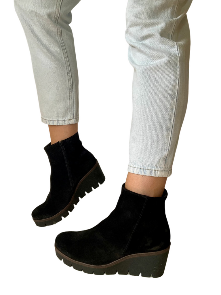 gabor wedge boots