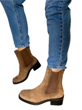 Load image into Gallery viewer, suede cowboys boots for women