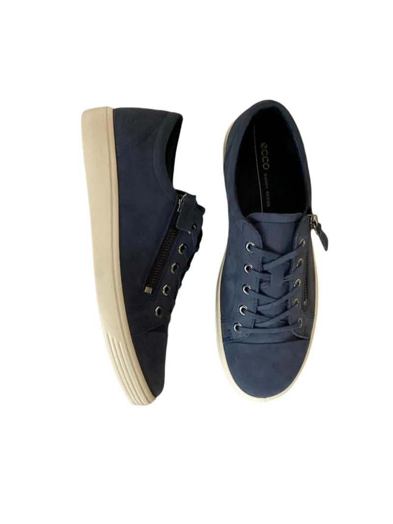 Load image into Gallery viewer, navy ecco shoes for women
