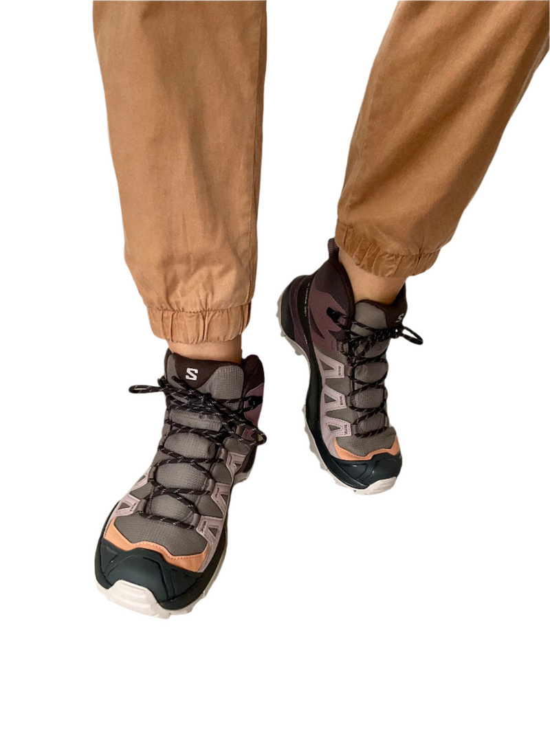 Load image into Gallery viewer, salomon waterproof womens boots
