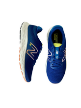 Load image into Gallery viewer, navy new balance trainers