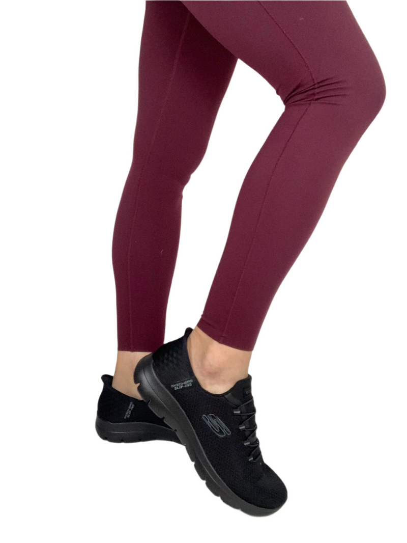 Load image into Gallery viewer, black womens skechers slip ins
