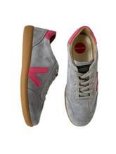 Load image into Gallery viewer, grey womens flat trainers