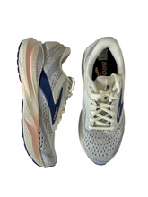 Load image into Gallery viewer, wide fitting running shoes for women