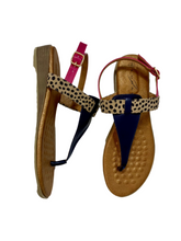 Load image into Gallery viewer, navy leopard flat sandals