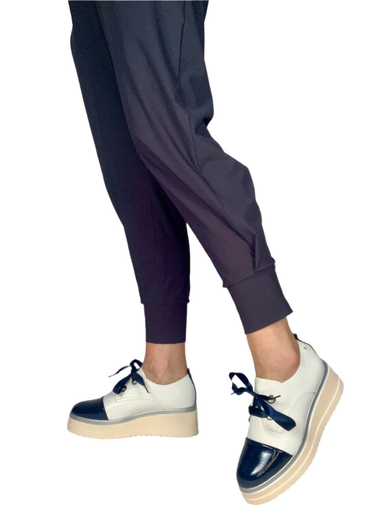Load image into Gallery viewer, white navy lace up shoes
