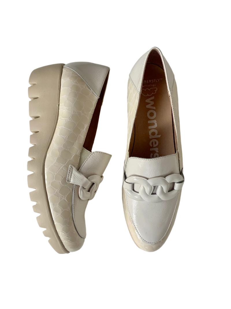 Load image into Gallery viewer, wonders patet loafers
