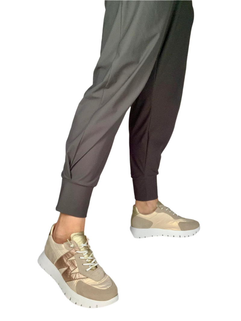 Load image into Gallery viewer, beige wonders trainers
