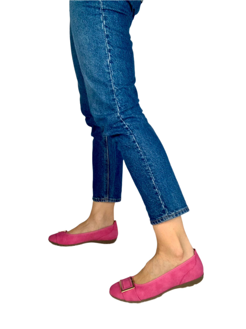 Load image into Gallery viewer, pink ladies pump shoes
