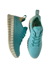 Load image into Gallery viewer, womens ecco shoes