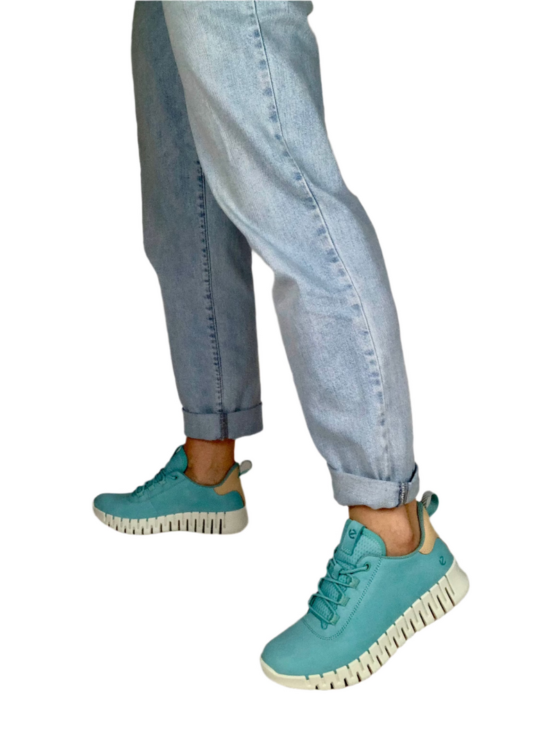 Load image into Gallery viewer, ecco shoes for women
