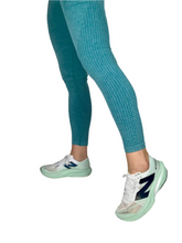 Load image into Gallery viewer, new balance womens trainers