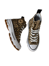 Load image into Gallery viewer, chunky leopard print boots