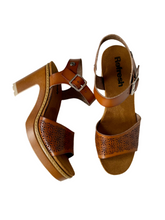 Load image into Gallery viewer, heeled sandals