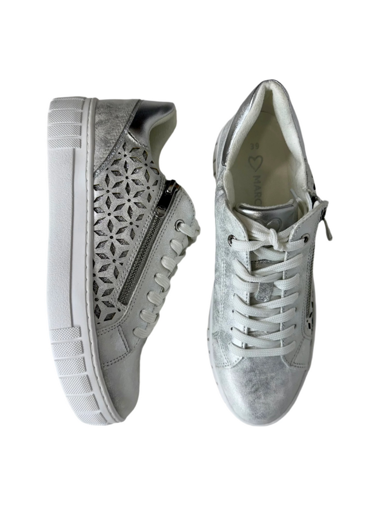 Load image into Gallery viewer, mettalic sneakers
