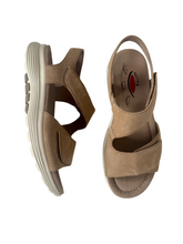 Load image into Gallery viewer, beige gabor sandals