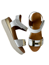 Load image into Gallery viewer, white low wedge sandals