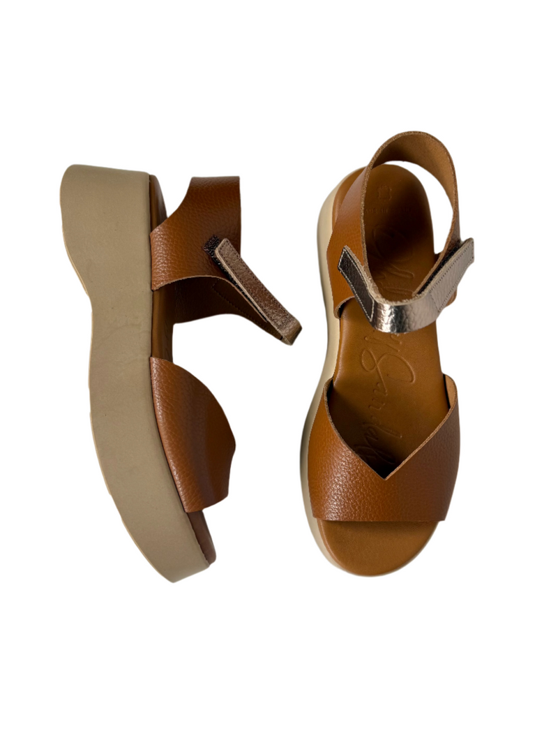 Load image into Gallery viewer, brown platform sandals

