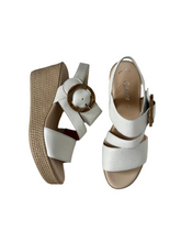 Load image into Gallery viewer, white wedge sandals