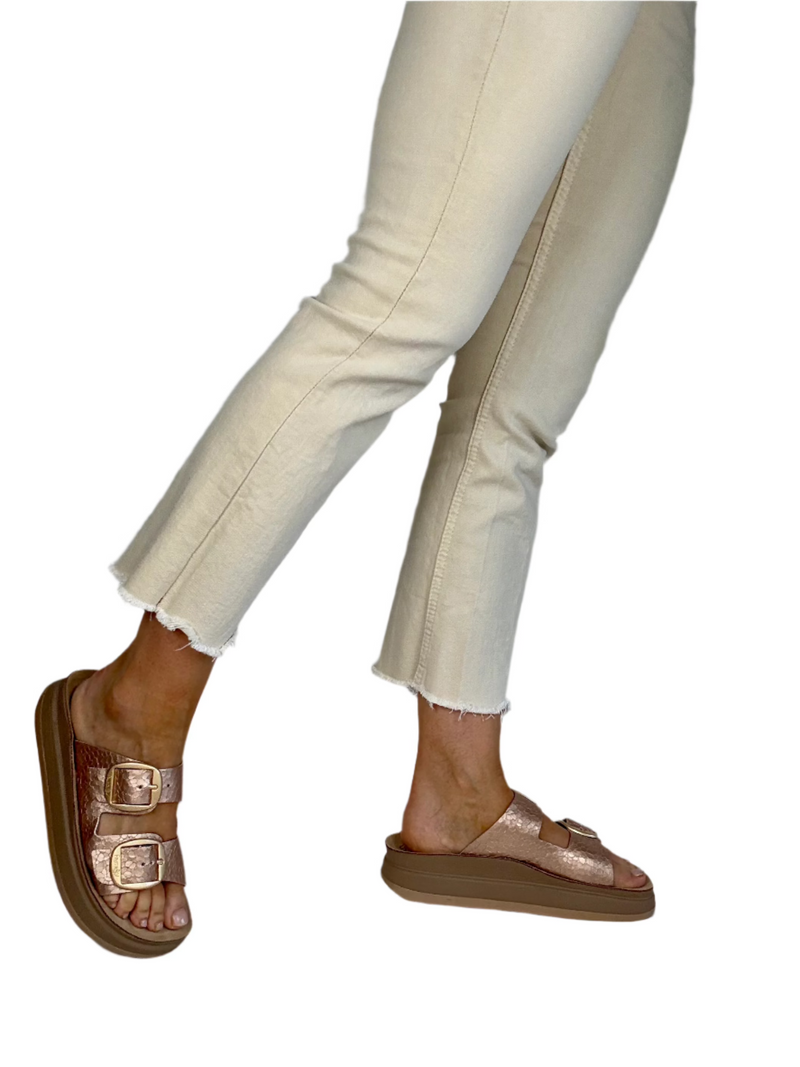 Load image into Gallery viewer, platform sandals
