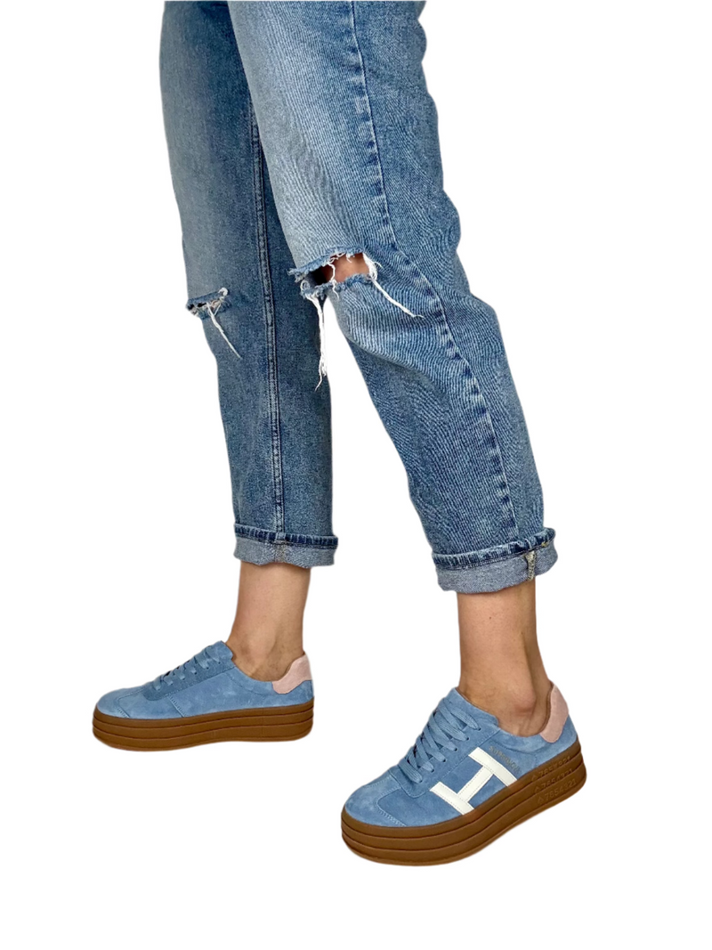 Load image into Gallery viewer, BLUE DRILLEY trainers
