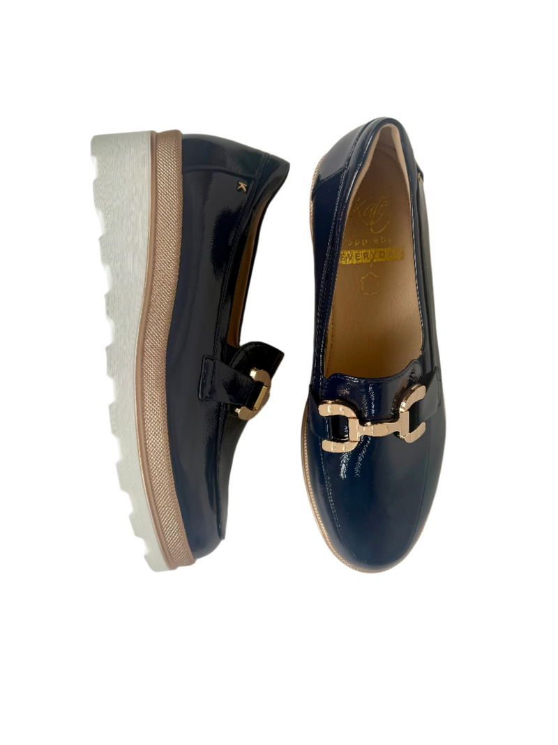 Load image into Gallery viewer, navy womens loafers
