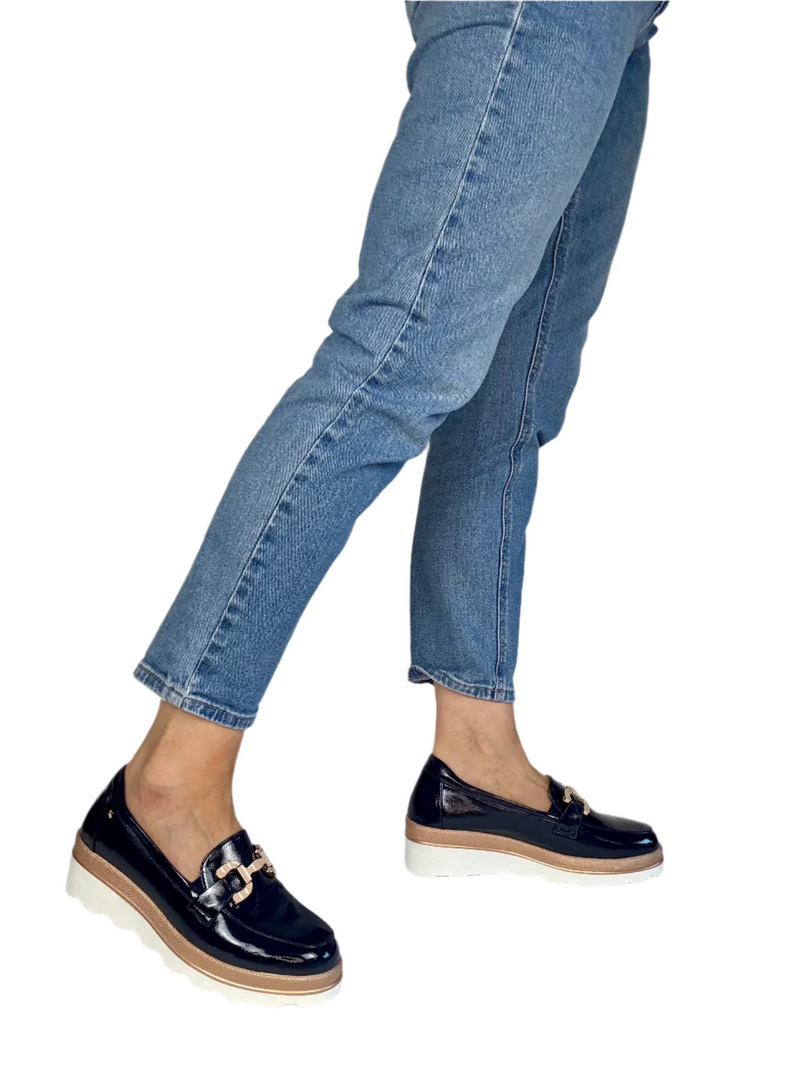 Load image into Gallery viewer, navy loafers for women
