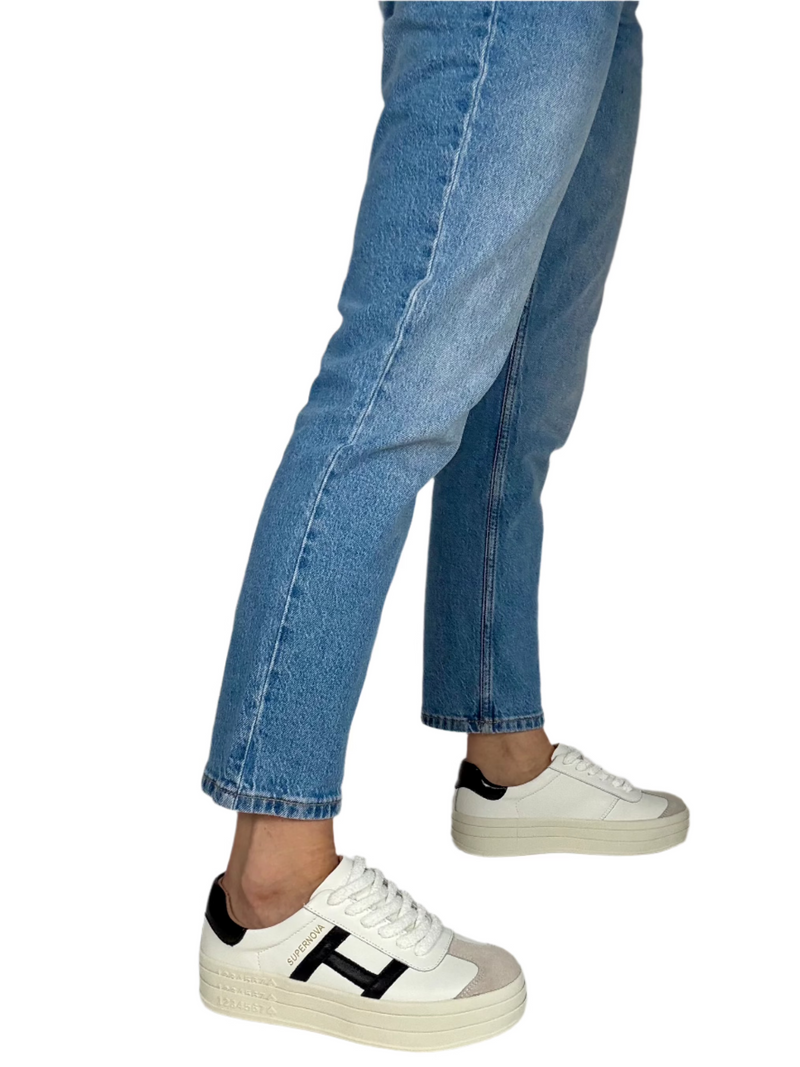 Load image into Gallery viewer, drilleys footwear
