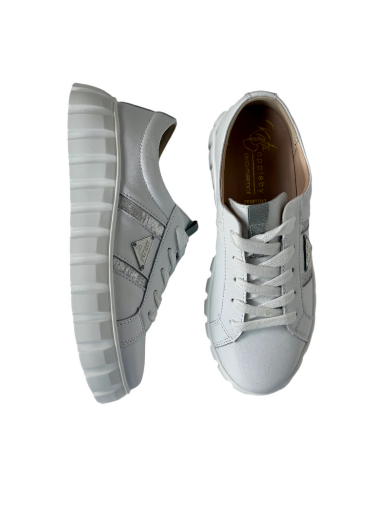 Load image into Gallery viewer, white leather trainers
