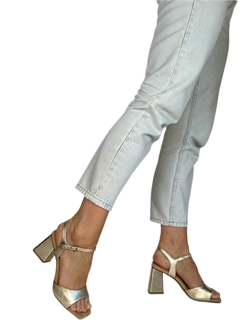 Load image into Gallery viewer, gold sandals for wedding
