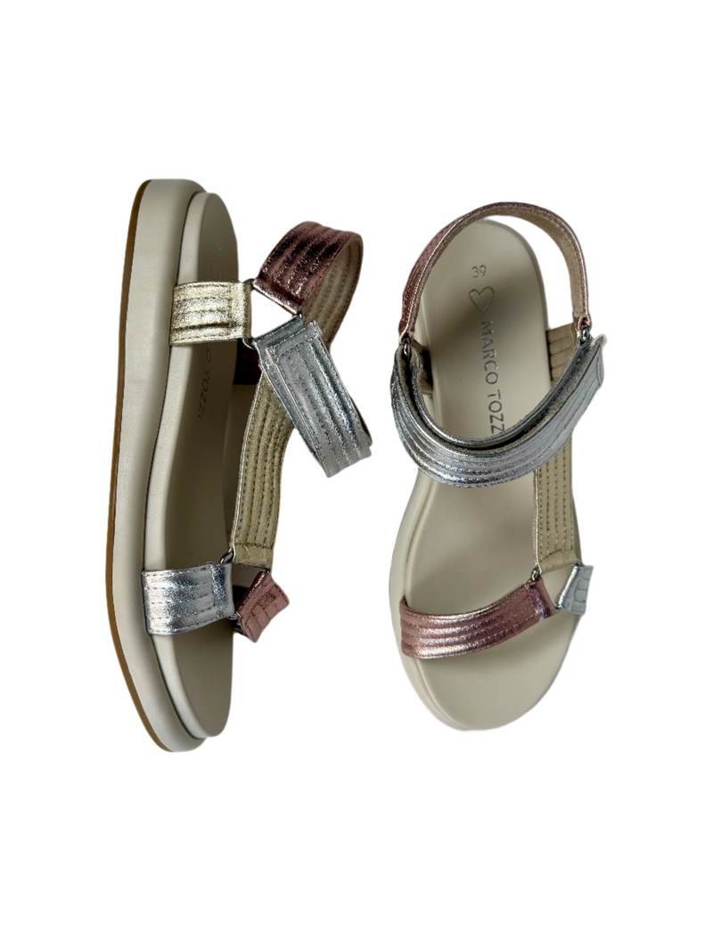 Load image into Gallery viewer, mettalic flat sandals
