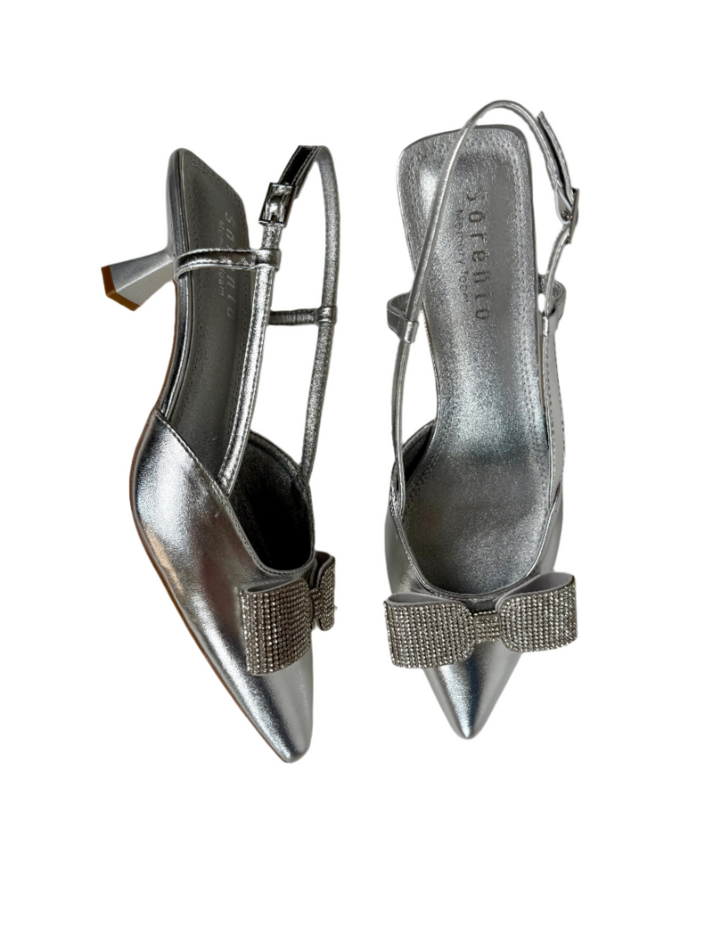 Load image into Gallery viewer, silver sling back heels
