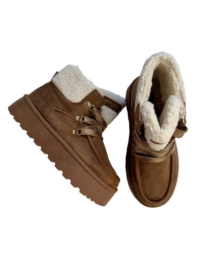 Load image into Gallery viewer, platform ugg boots
