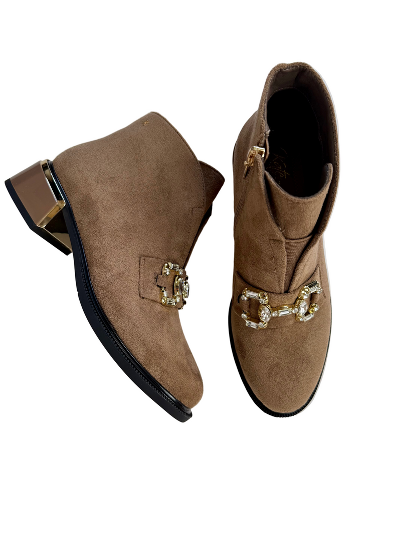Load image into Gallery viewer, tan block heel dress boots
