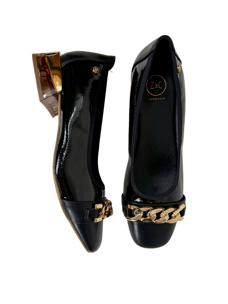 Load image into Gallery viewer, ballerina shoes
