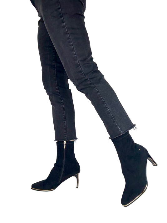black heeled boots
