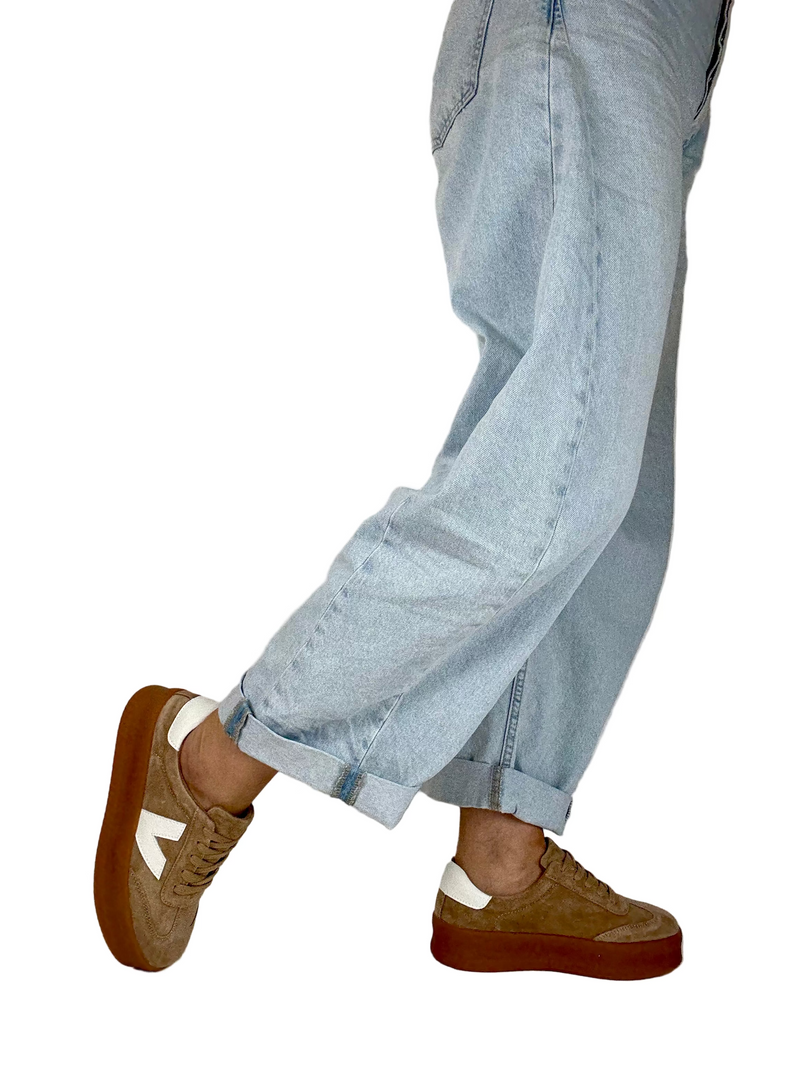 Load image into Gallery viewer, ladies chunky sneakers
