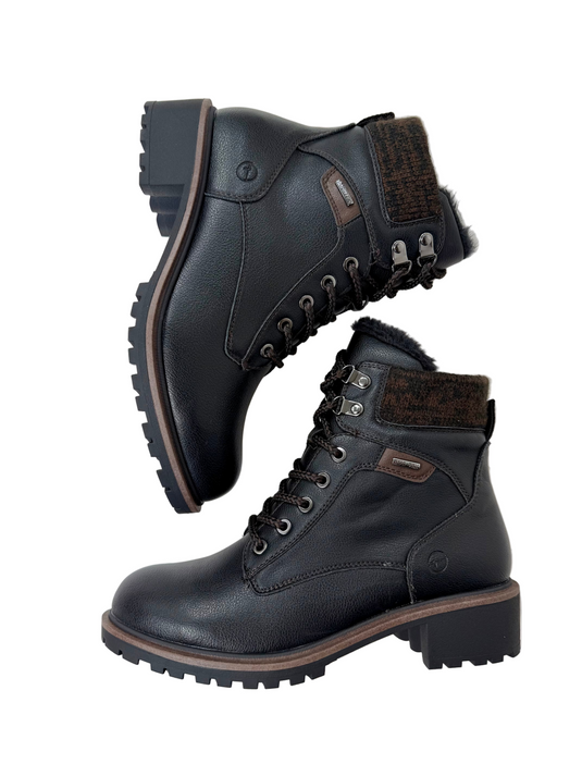 black lace up tamaris boots