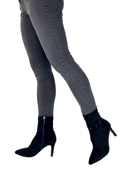 black heeled boots
