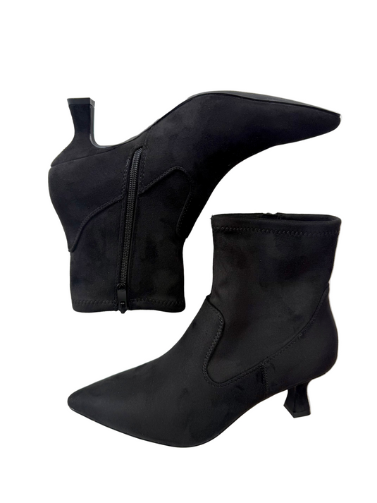 low heeled ankle boots