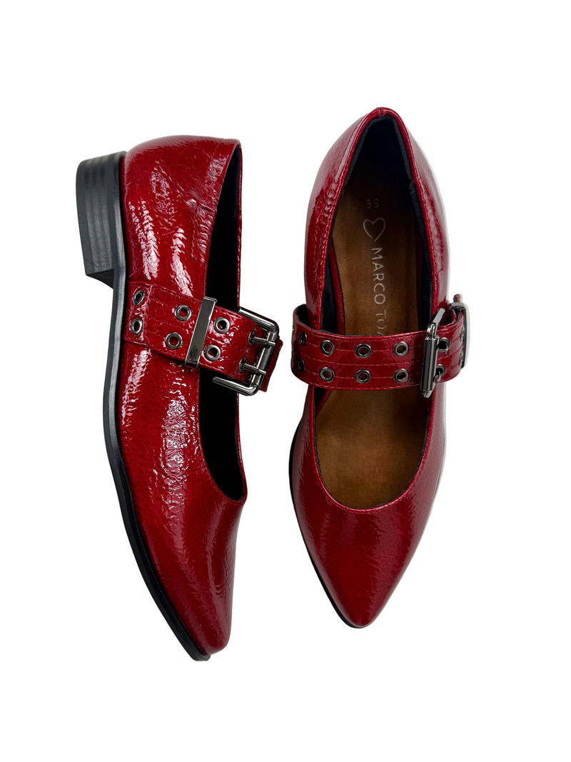 Load image into Gallery viewer, red pump shoes

