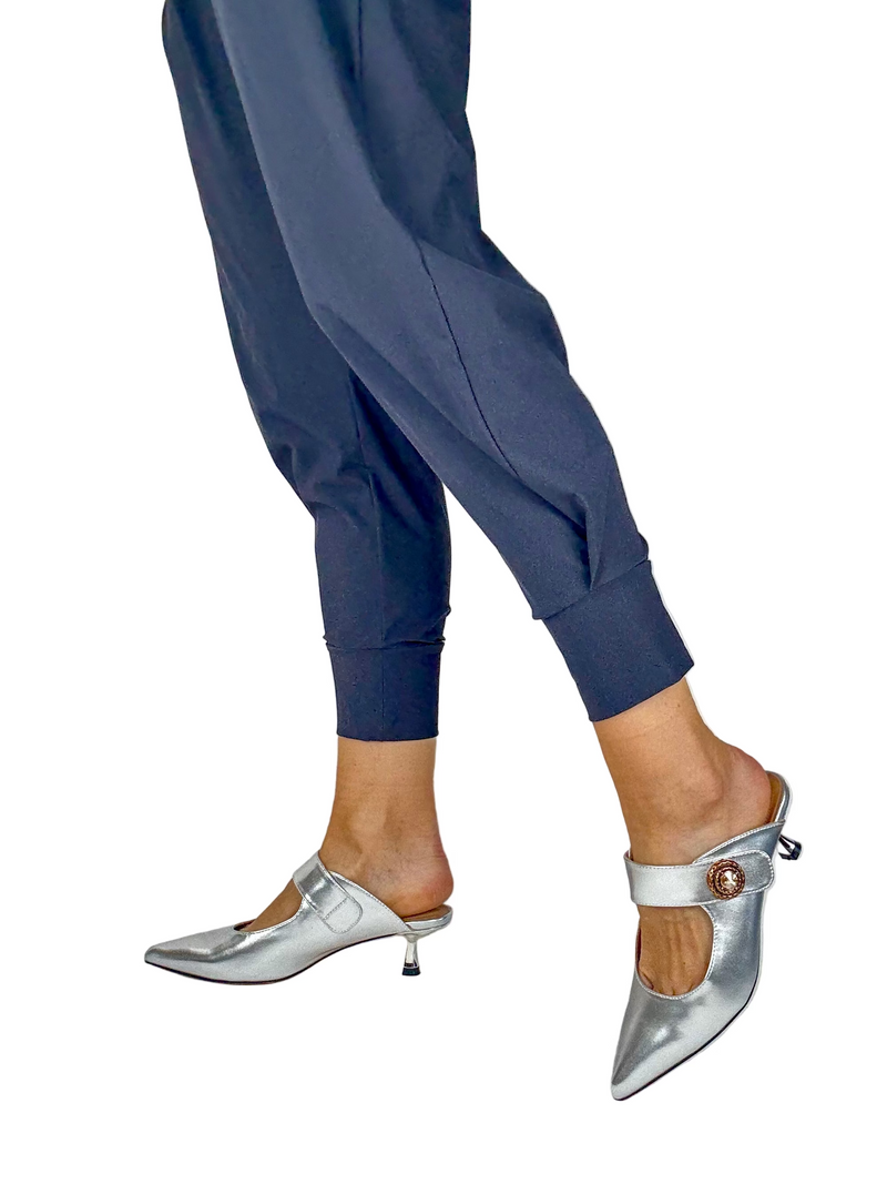 Load image into Gallery viewer, silver heels
