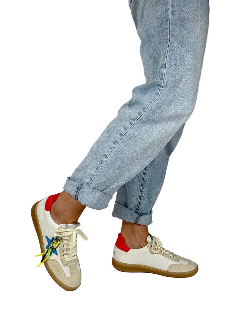 Load image into Gallery viewer, white casual fashion trainers
