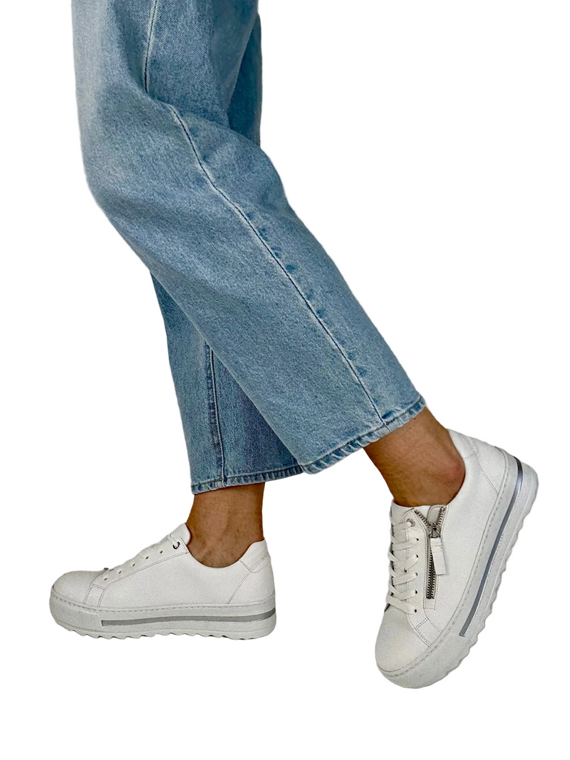 Load image into Gallery viewer, white leather platform trainers
