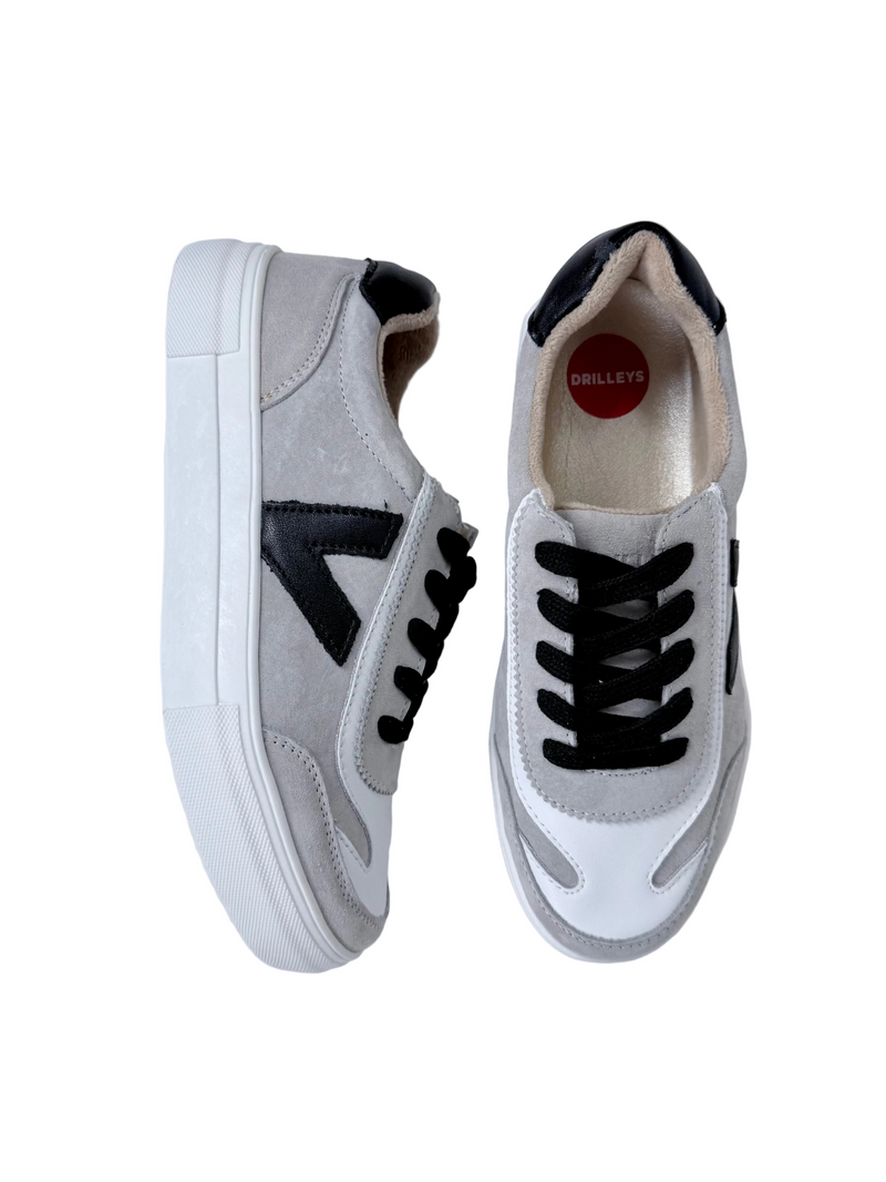 Load image into Gallery viewer, platform sneakers
