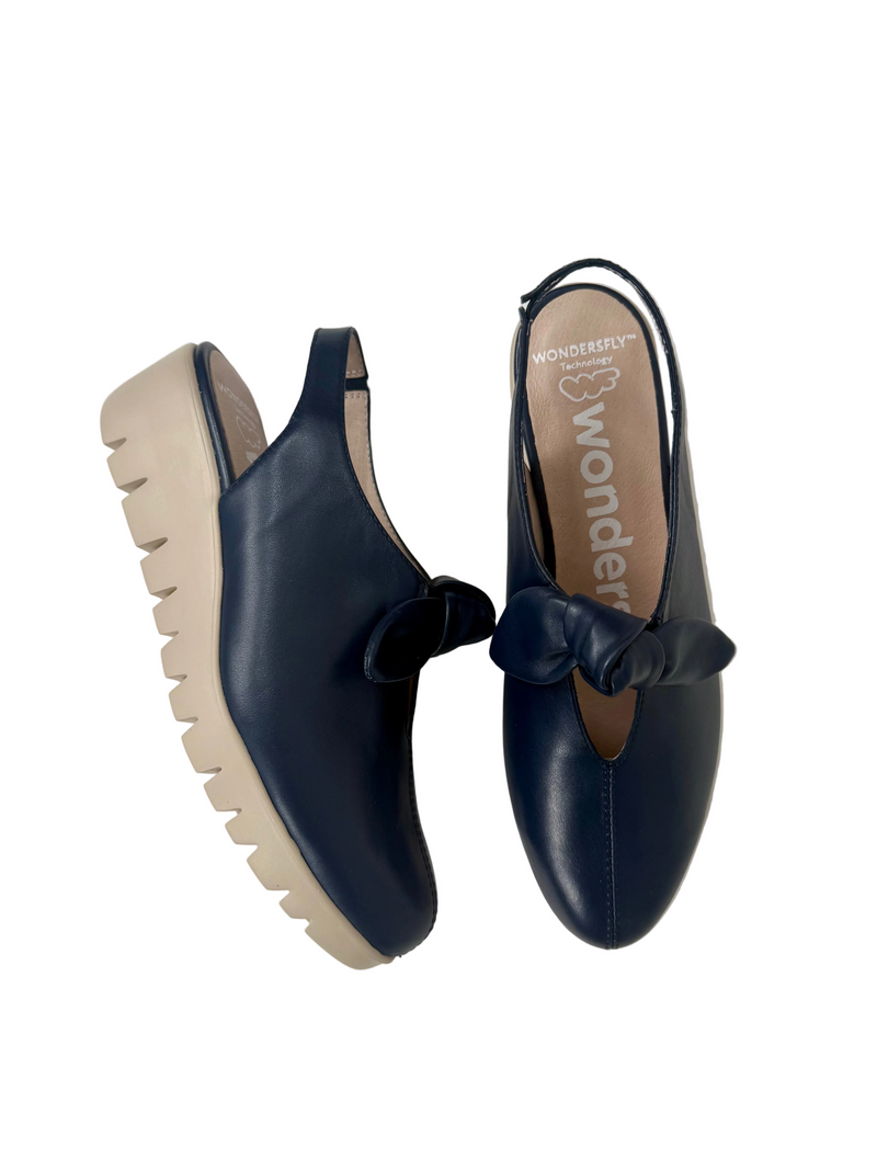 Load image into Gallery viewer, navy wedge sandals
