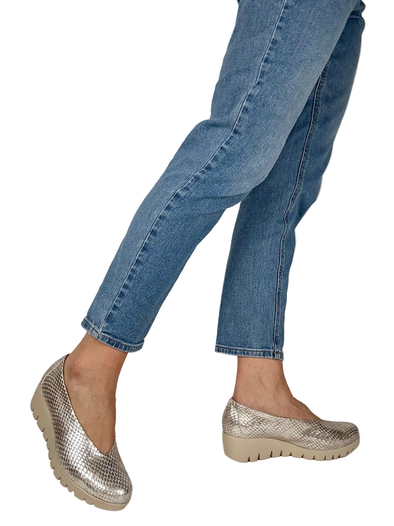 Load image into Gallery viewer, silver wedge shoes
