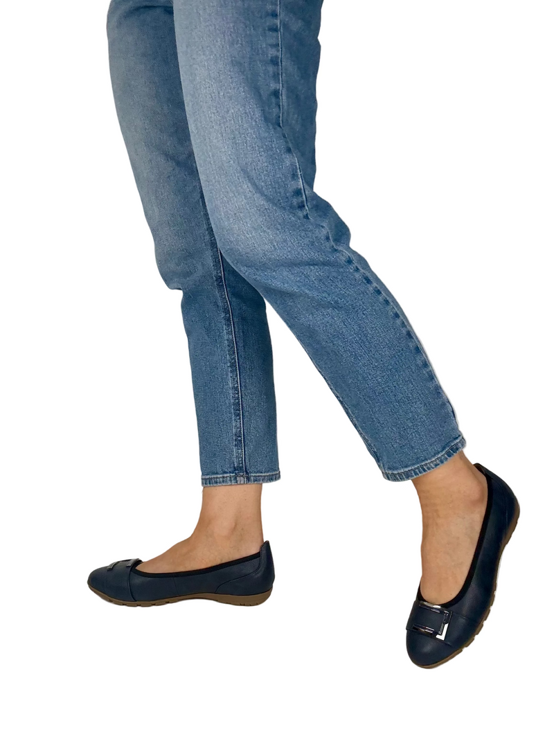 Load image into Gallery viewer, MARCO TOZZI 2-22111
